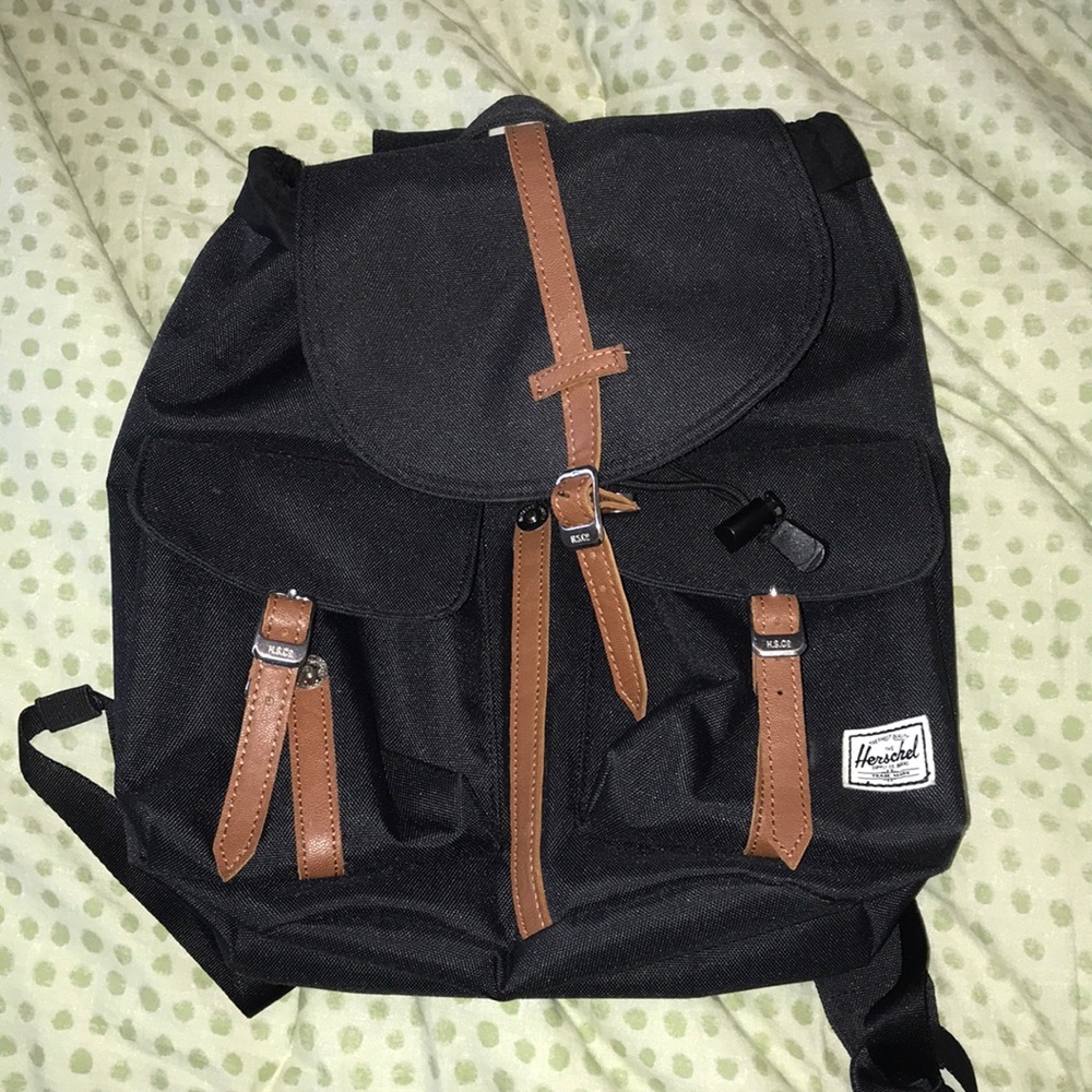 herschel supply co black backpack